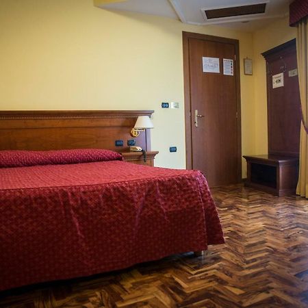 Albergo Ristorante Uliveto Veroli المظهر الخارجي الصورة